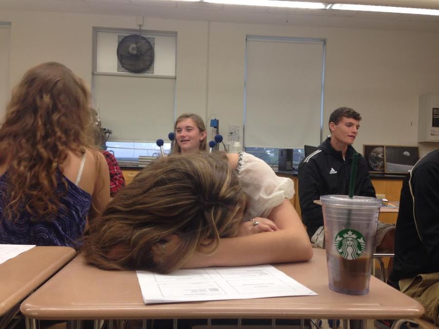 Junior+Bri+Paolino+rests+her+head+on+the+desk+during+her+day+two%2C+period+one+chemistry+class.+The+class+is+held+from+7%3A15+to+8%3A45+a.m.+